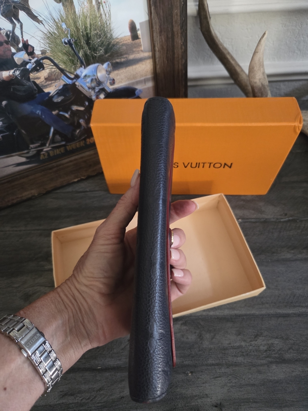 Louis Vuitton Navy Blue Empreinte Leather Wallet. - Picture 3 of 10